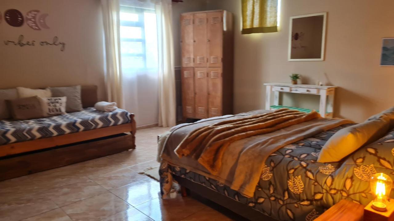 Hostel Del Lago, Habitaciones Privadas Y Cabanas El Chaltén Extérieur photo