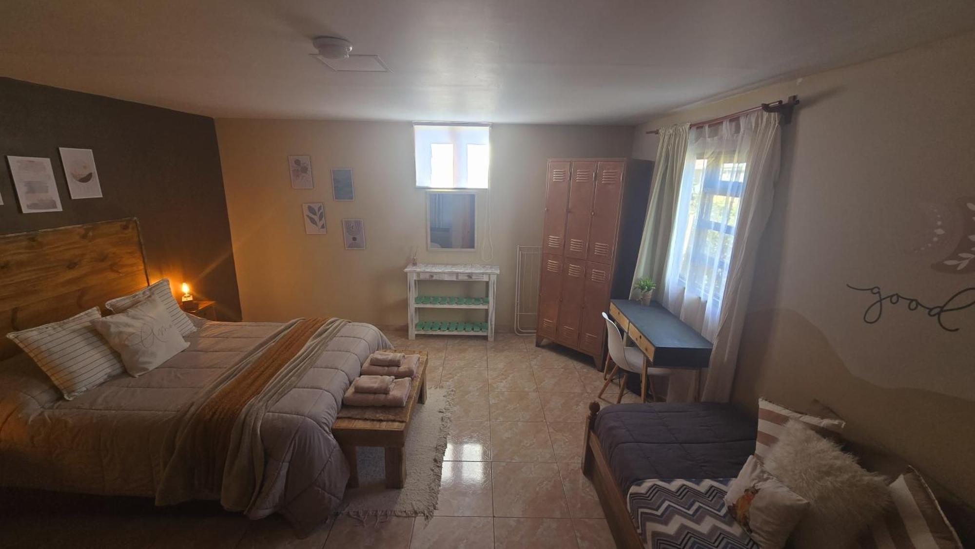Hostel Del Lago, Habitaciones Privadas Y Cabanas El Chaltén Extérieur photo