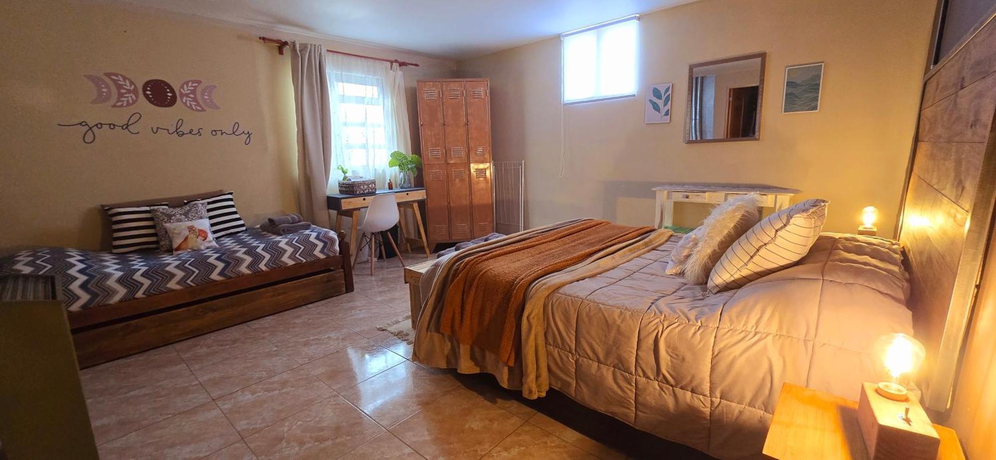 Hostel Del Lago, Habitaciones Privadas Y Cabanas El Chaltén Extérieur photo